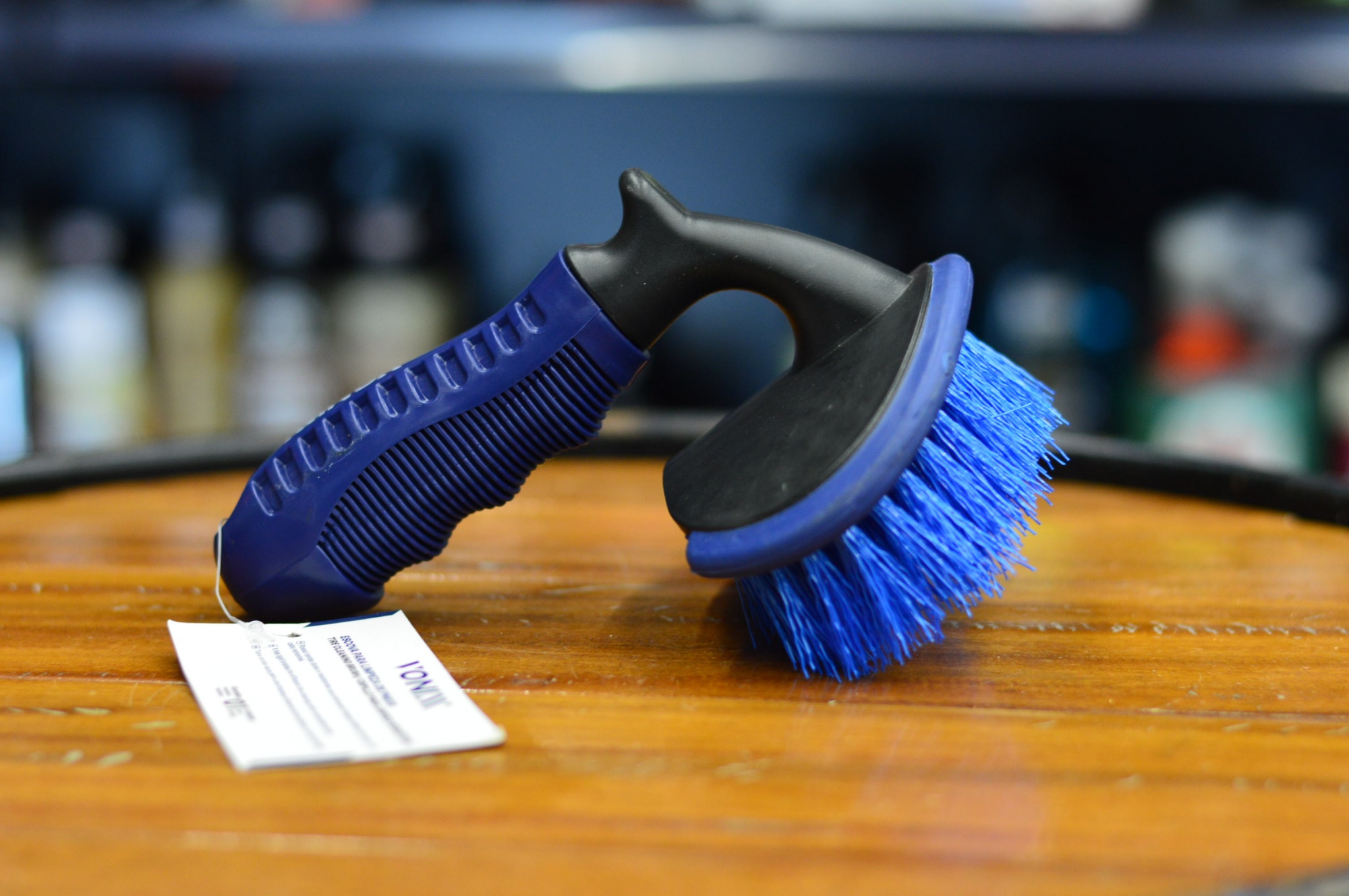 Escova Para Limpeza De Pneus - Vonixx