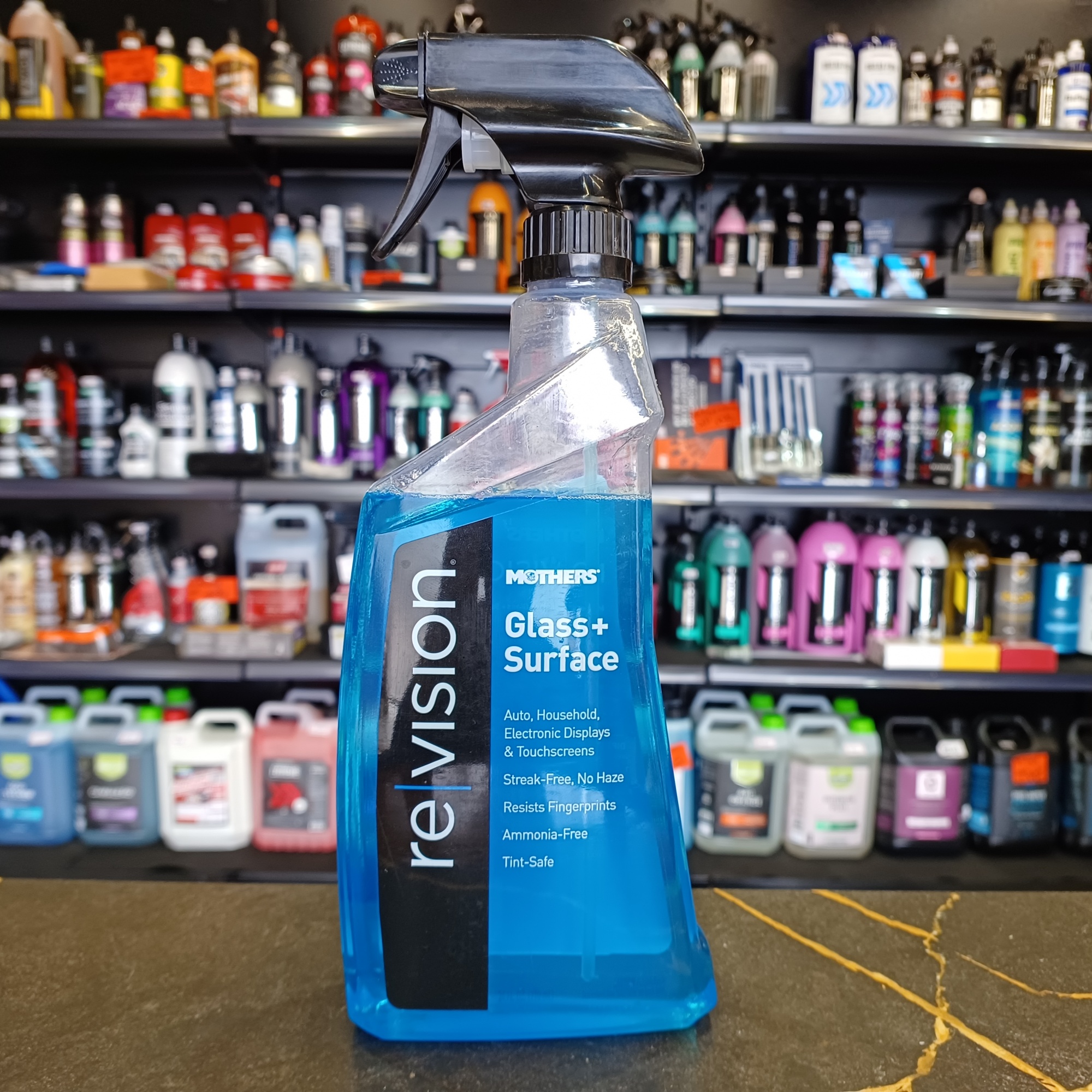 Limpa Vidros Glass + Surface 710ml. Mothers