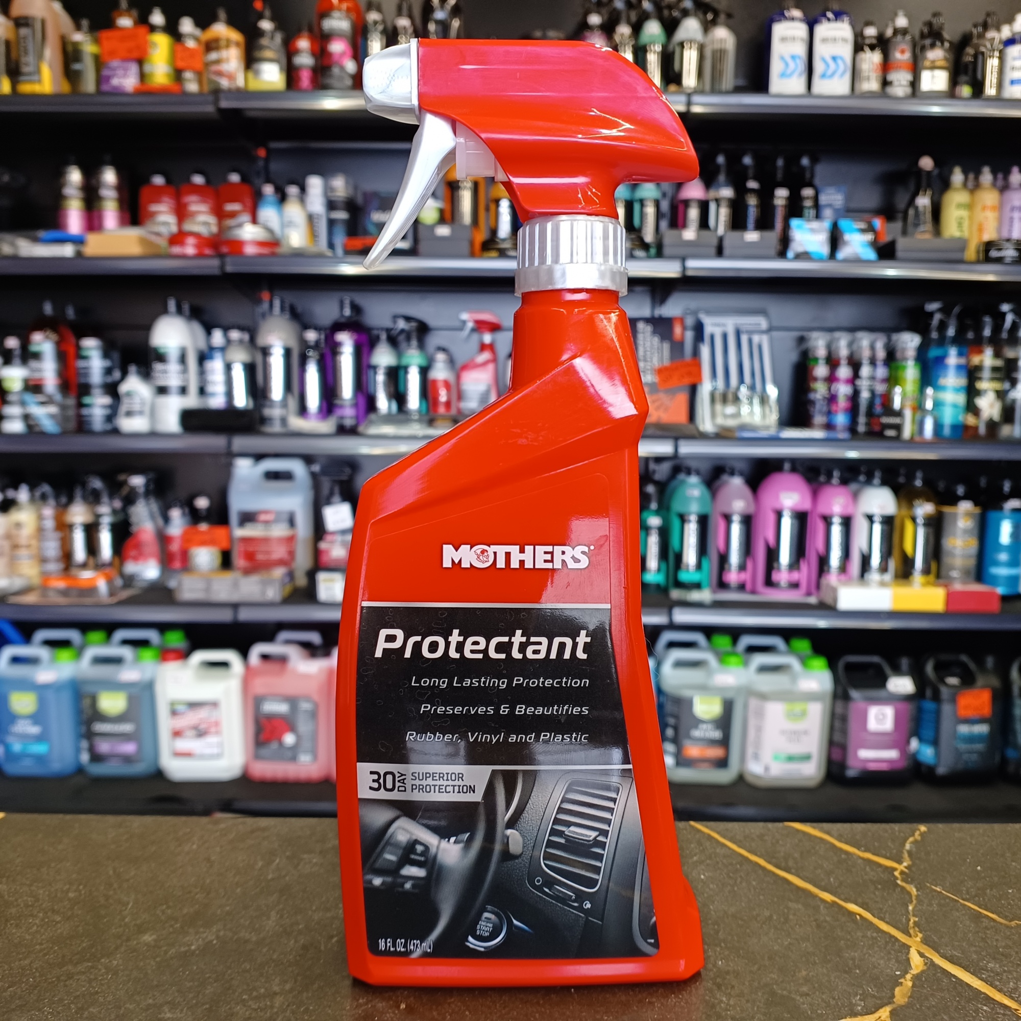 Condicionador De Plasticos Protectant, 473ml. Mothers